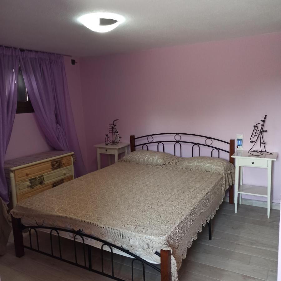 Εξοχική Κατοικία - Cottage Τίνα Liri Екстер'єр фото
